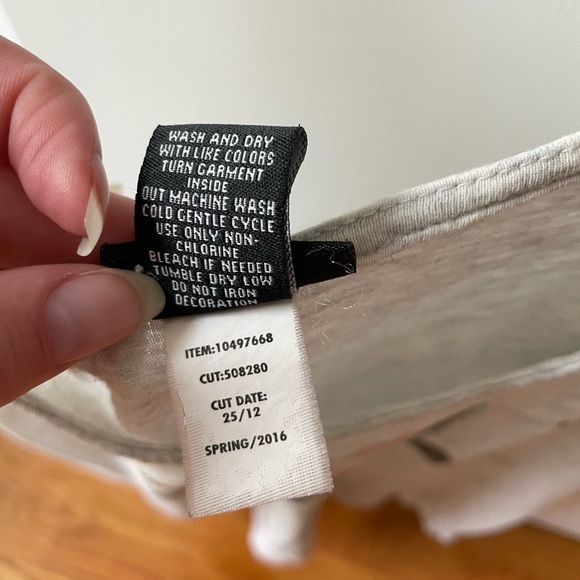 Torrid Rose Print Watercolor Draped Graphic Tank Top 0X - Picture 5 of 6